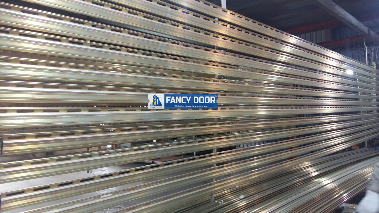 Cửa cuốn Fancydoor được sản xuất trong dây chuyền nghiêm ngặt về chất lượng